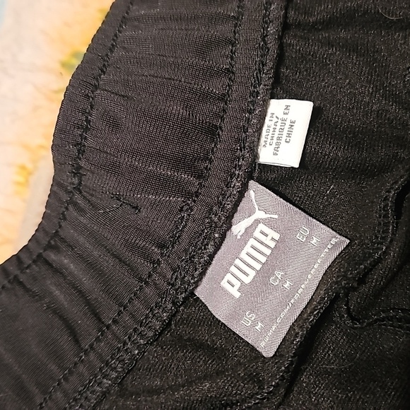 Puma Skinny Joggers Pants Size Medium - Picture 4 of 7